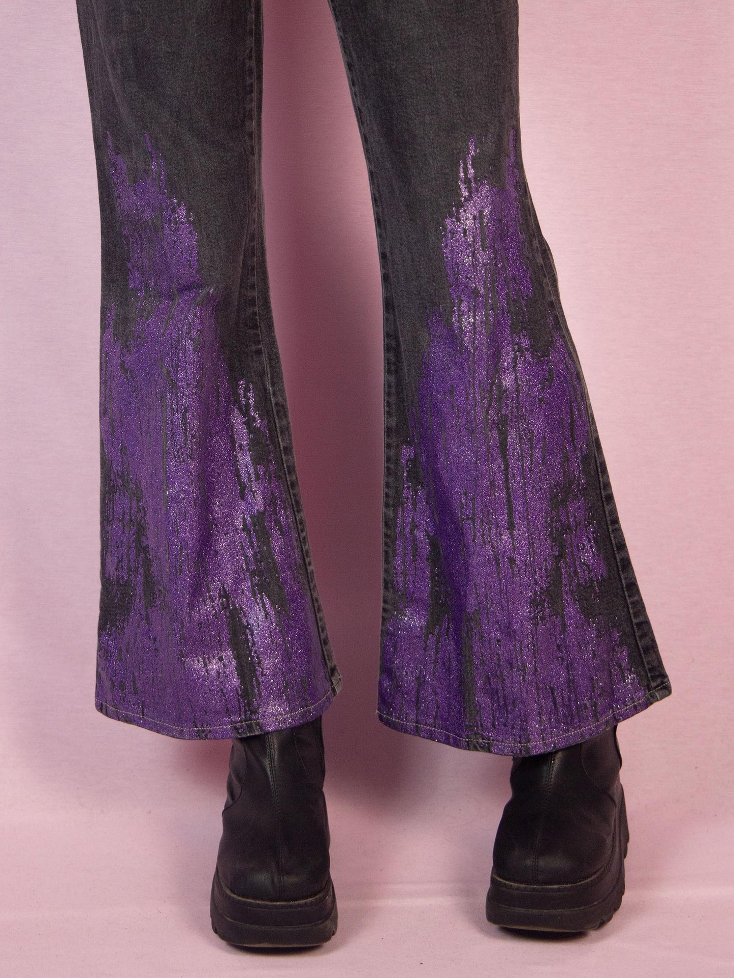 Vintage Y2K Gray Flare Jeans - Size M