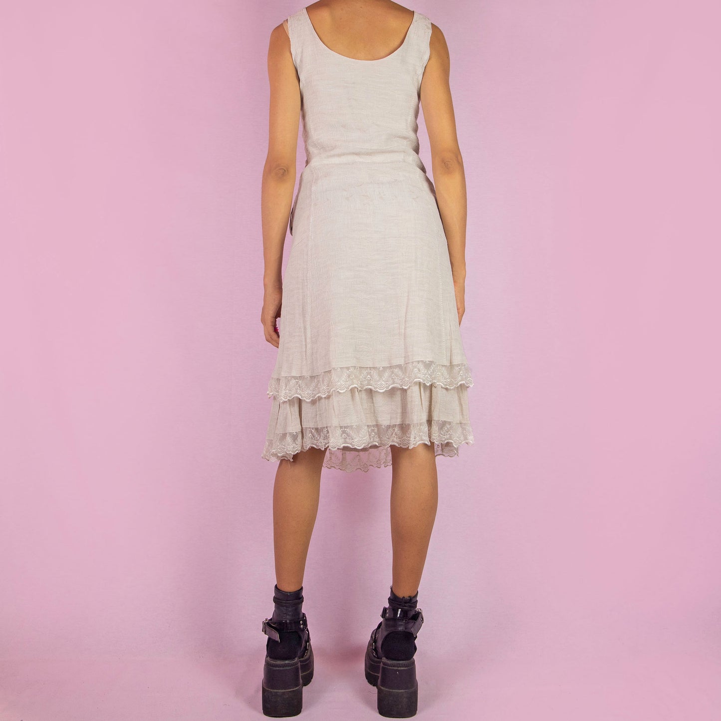 Vintage Y2K Beige Sleeveless Midi Dress - M