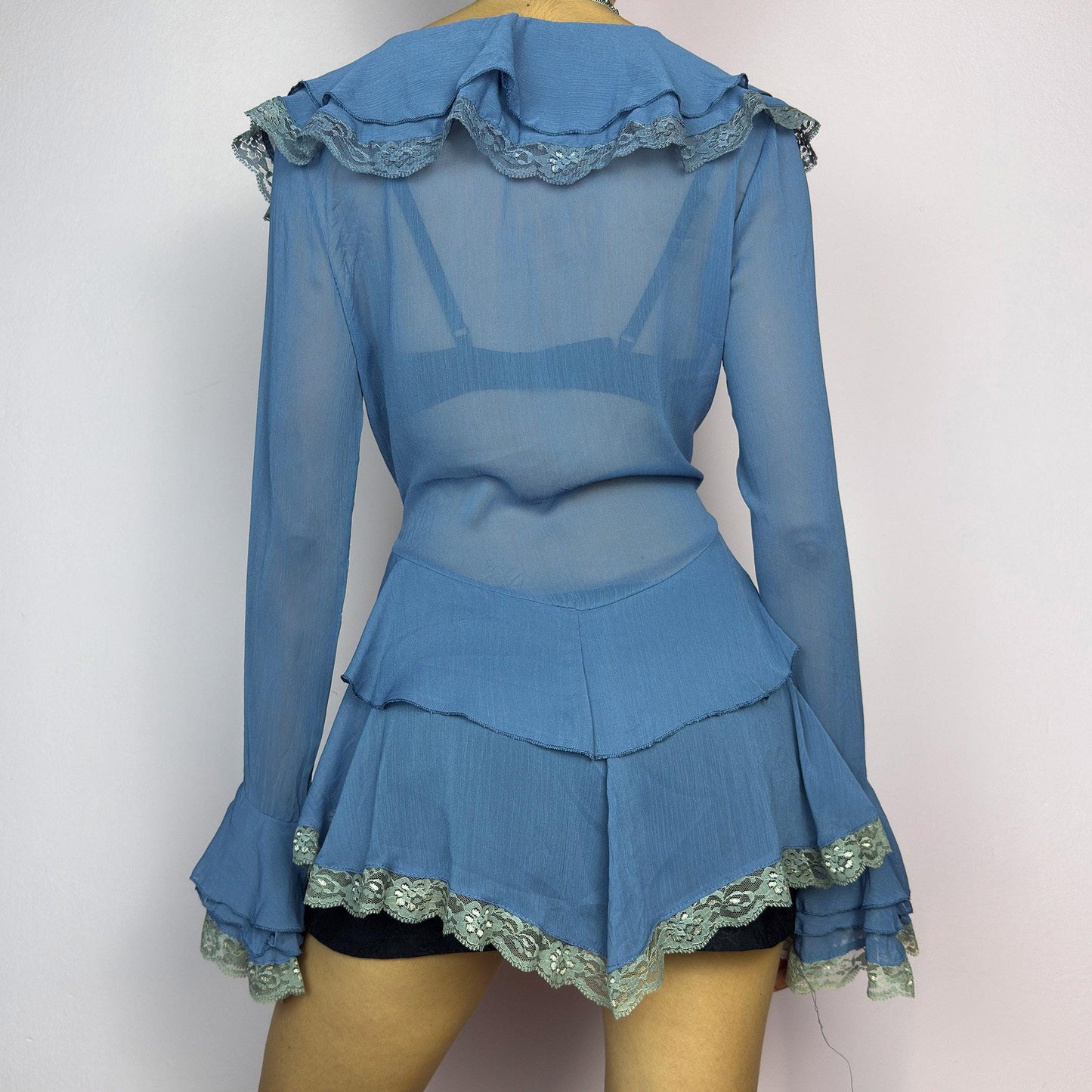 Vintage Y2K Blue Ruffle Blouse – Size M
