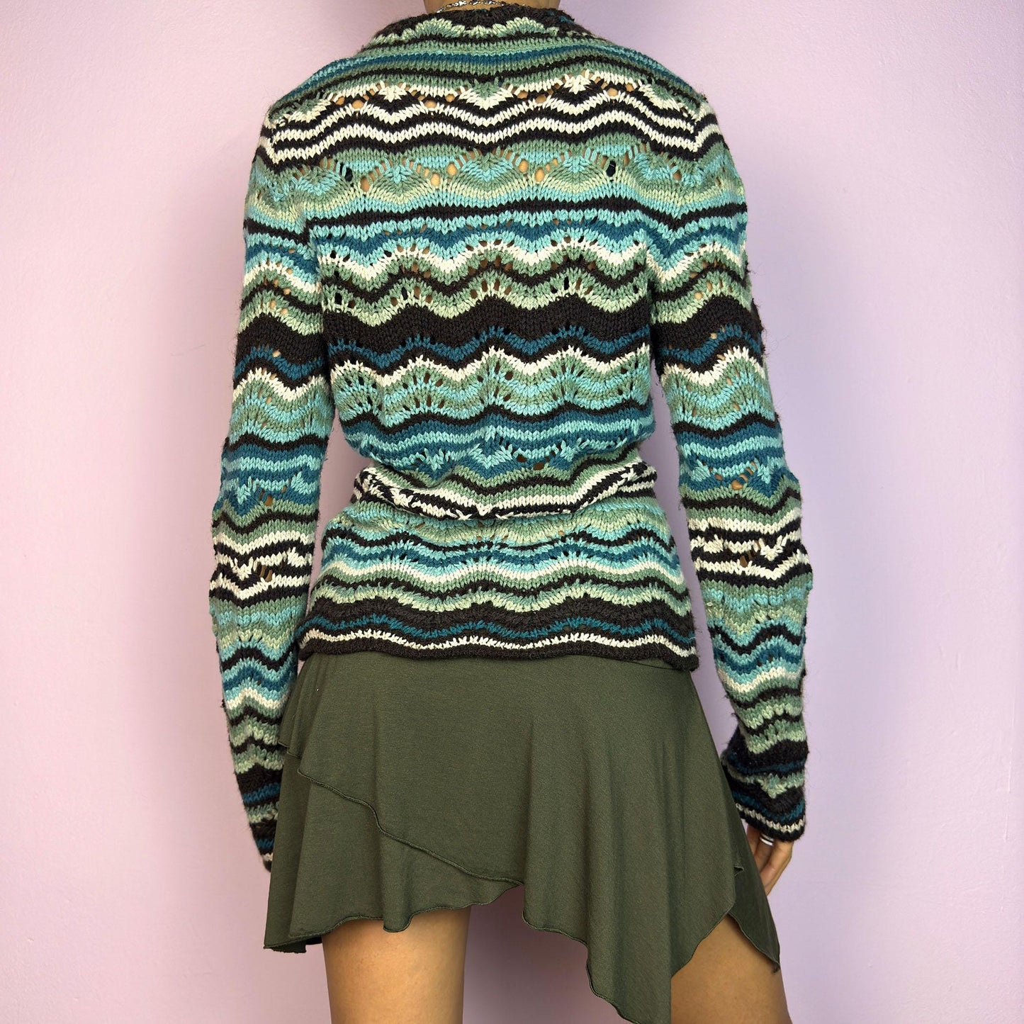 Vintage Y2K Wave V Neck Open Knit Sweater – Size M