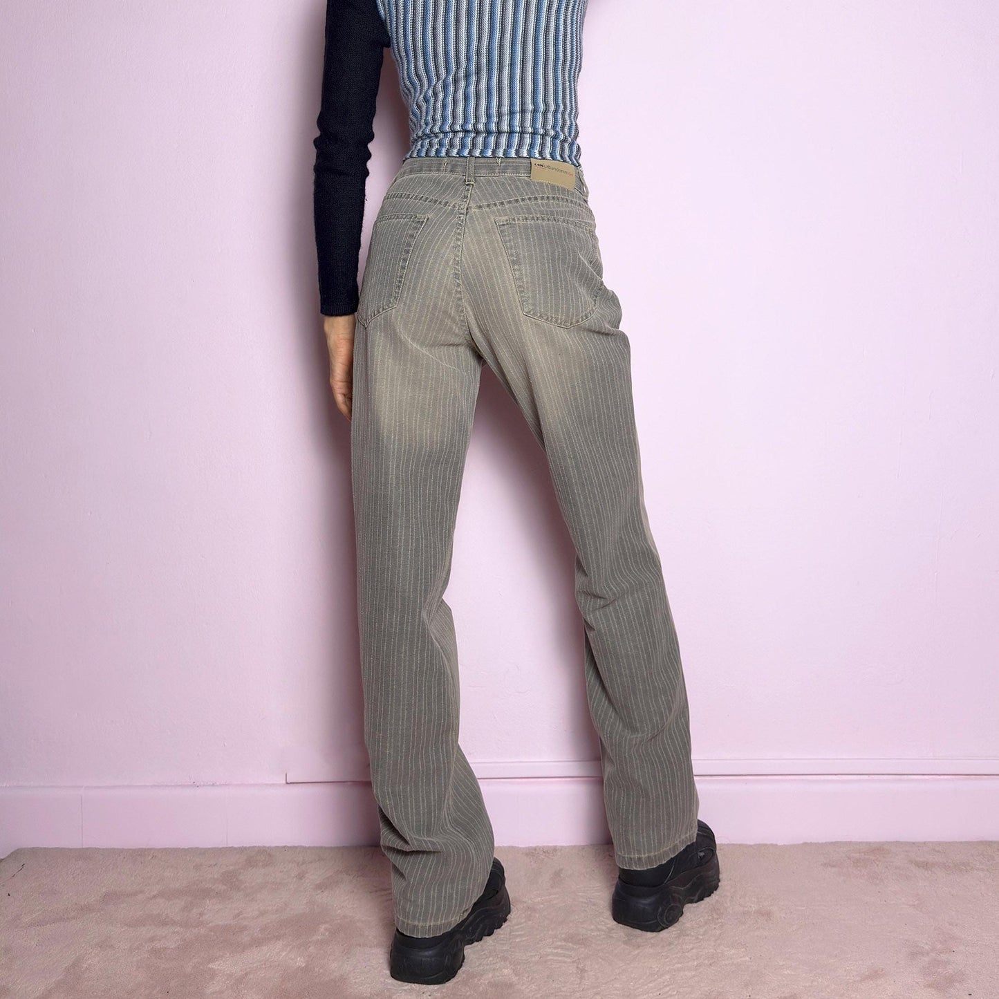 Vintage Y2K Gray Pinstripe Straight Leg Jeans – Size S
