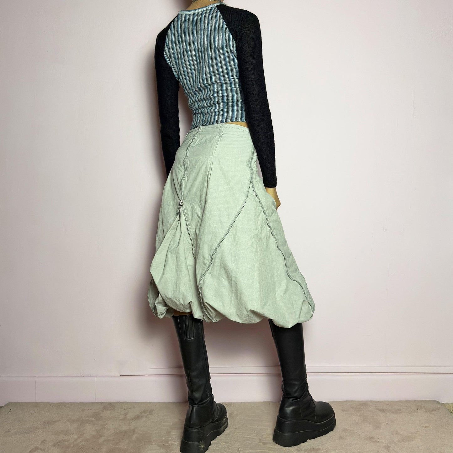 Vintage Y2K Gray Bubble Midi Skirt – Size L