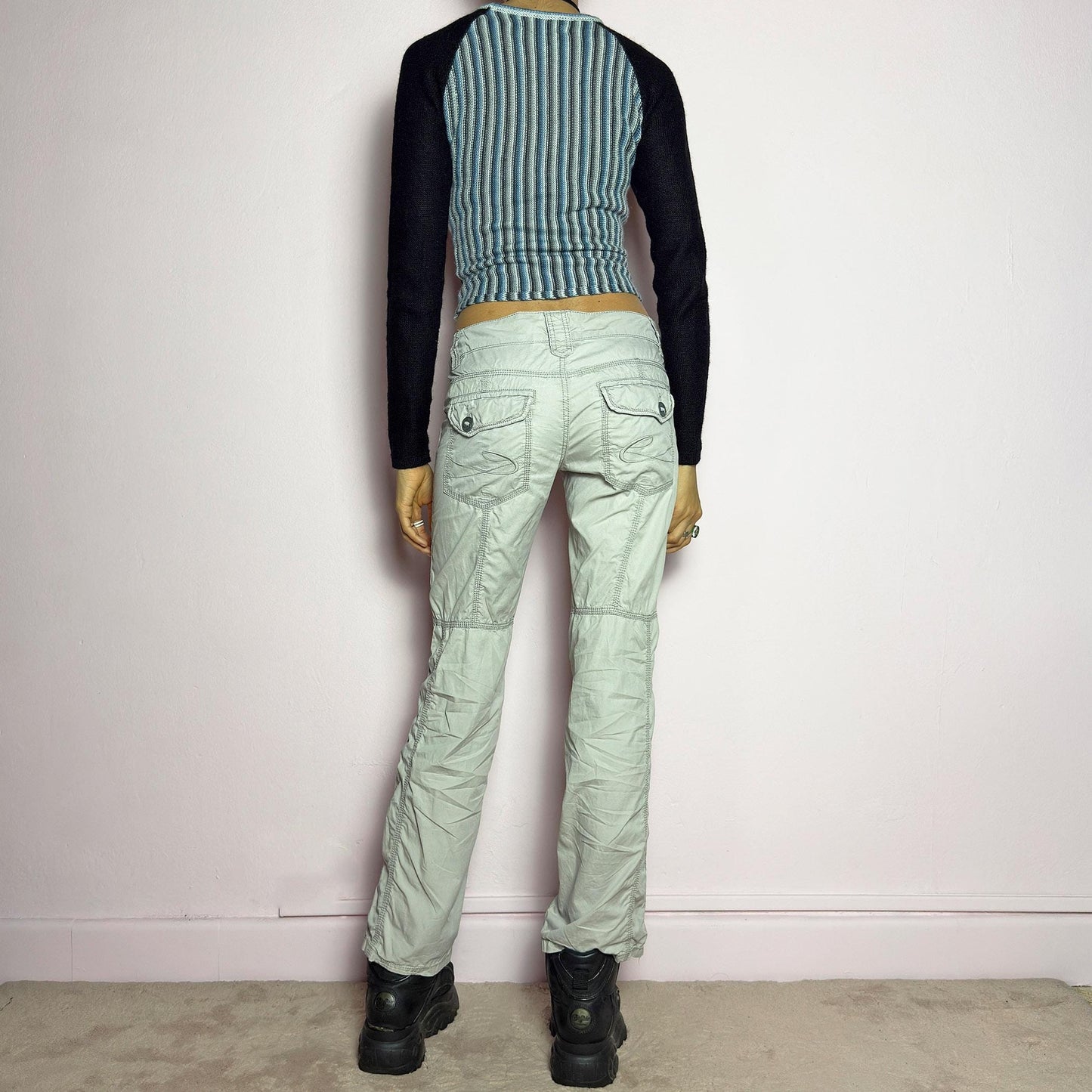 Vintage Y2K Gray Low Rise Cropped Straight Leg Pants – Size XS