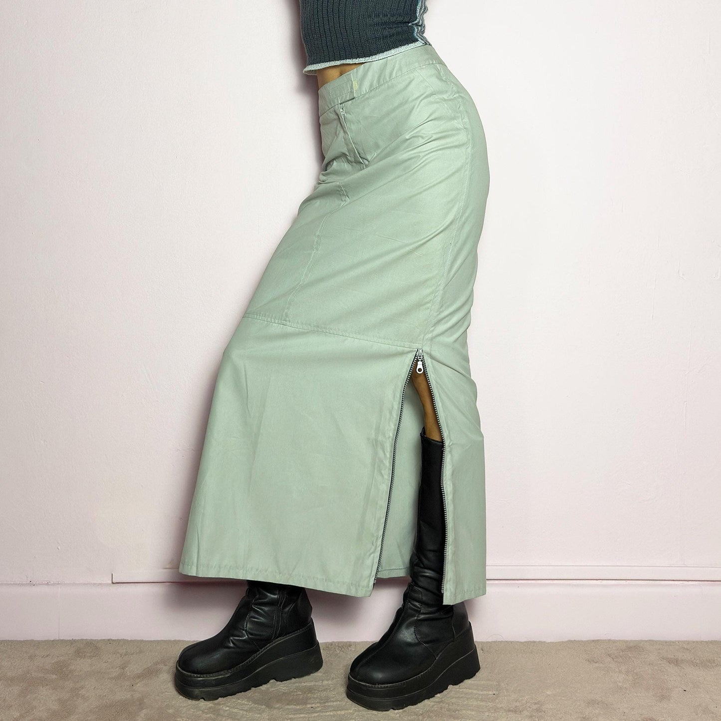 Vintage Y2K Light Gray Maxi Skirt – Size XS
