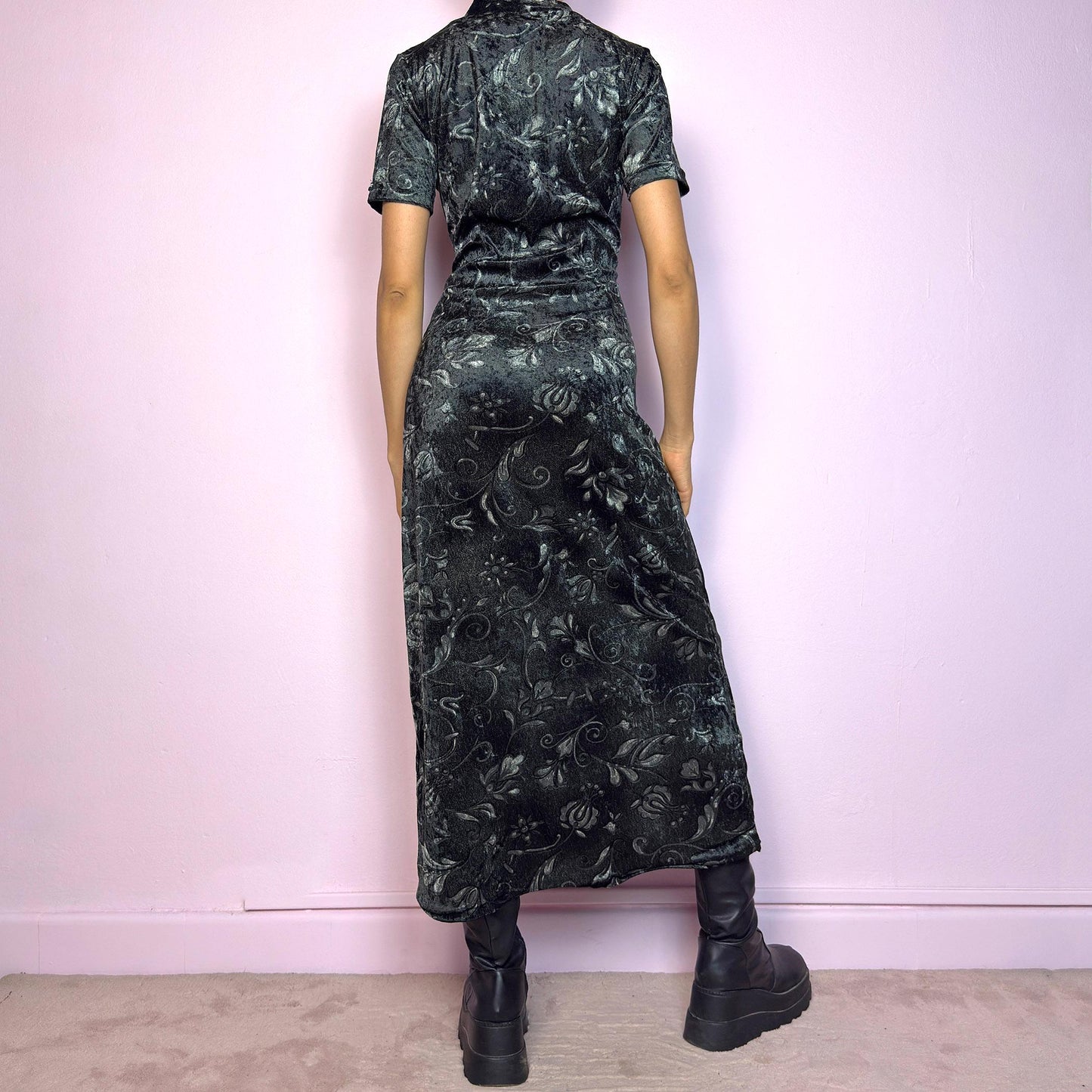 Vintage 90s Gray Velvet Midi Dress – Size M