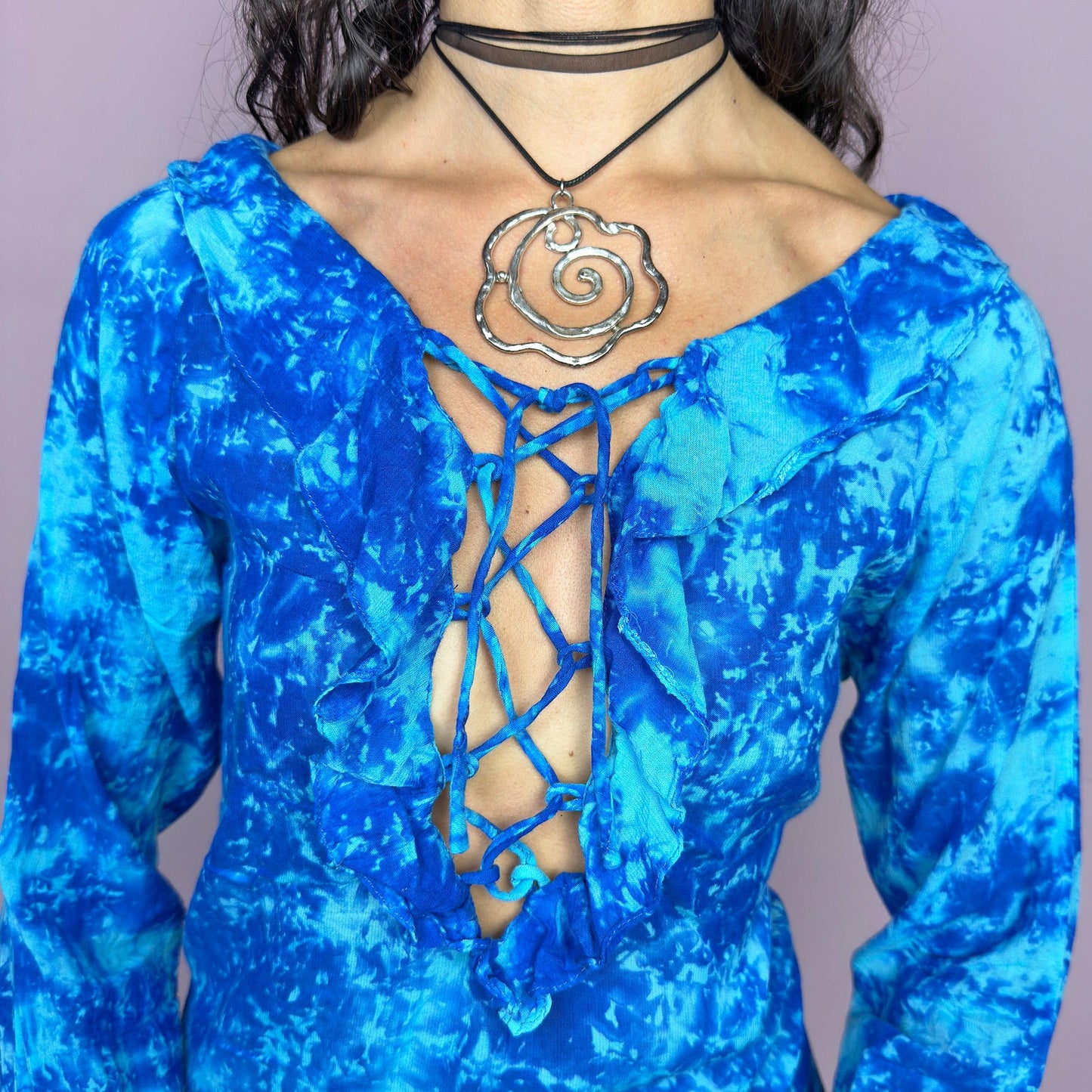 Vintage 90s Blue Lace Up Tie Dye Ruffle Blouse – Size M
