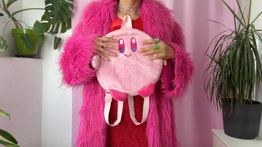 Chaotic Meets Cute: A Y2K Kawaii Outfit Inspired by Party Monster & Club Kid Style. Wanda Core brings you the ultimate Y2K rave outfit: a bold red and pink clash, vintage pieces, and monster-core vibes for your next festival look.