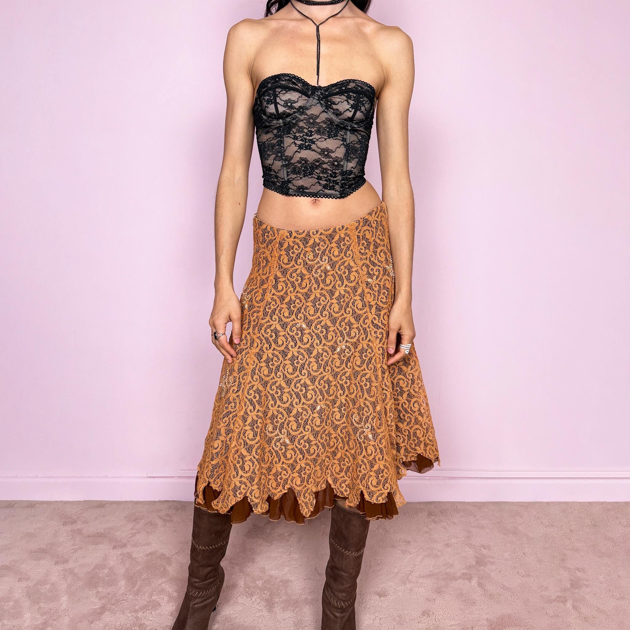 Vintage 2000s romantic fairycore orange brown lace midi skirt with a layered flared silhouette and soft ruffle hem. Features delicate white beaded details throughout and a side zip closure, no stretch. Can be worn high waisted for size M or mid to low rise for XS/S. Perfect for spring summer events. Great vintage condition.