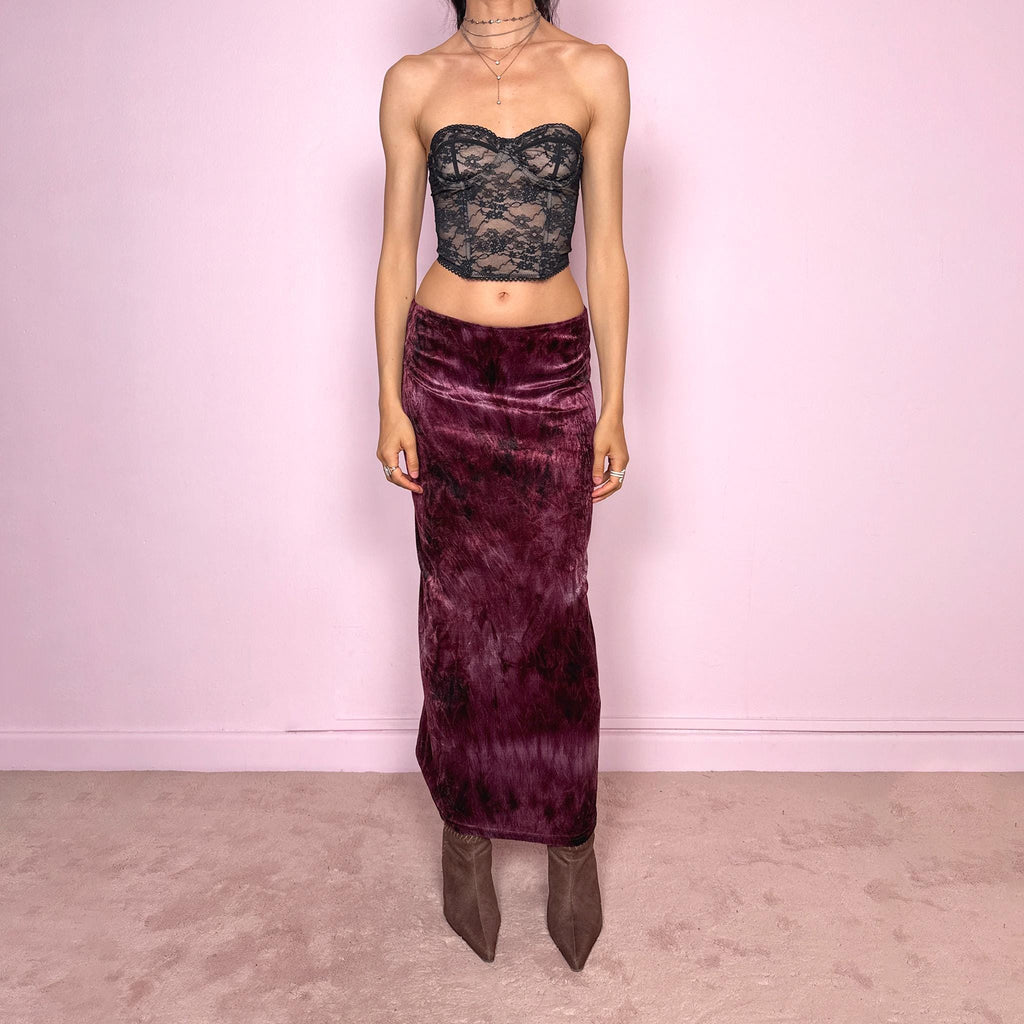 Whimsical boho fairy vintage 90s A-line midi skirt in a purple-plum shade, featuring tie-dye crushed velvet, a stretchy elastic waist, and a flowy fit. A maximalist, bold statement piece. Can be worn mid-rise for size S or lower on the hips for sizes XS and S. Great vintage condition.
