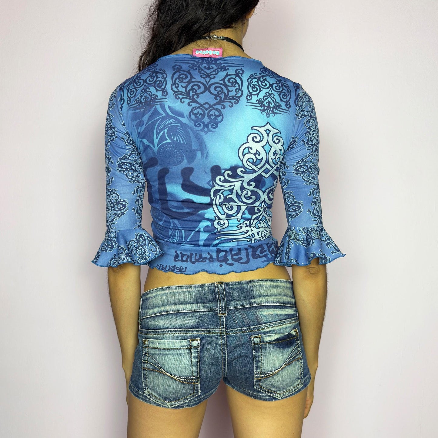 Vintage Y2K Blue Tribal Print Ruched Tie Front Crop Top – Size XS