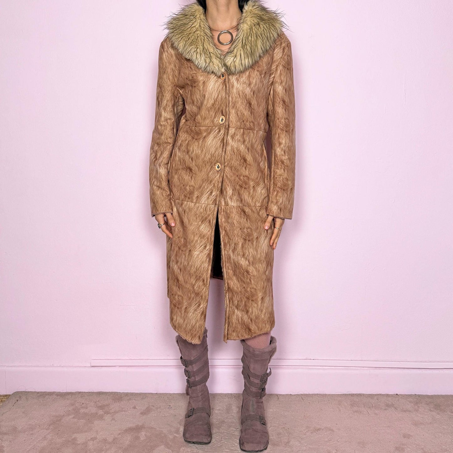 Penny Lane–inspired vintage 2000s long brown and beige faux fur coat with button closure, fur-print pattern, soft faux fur collar and pockets. Unique bold statement piece with no stretch, ideal for festivals, events, or winter parties. Excellent vintage condition.