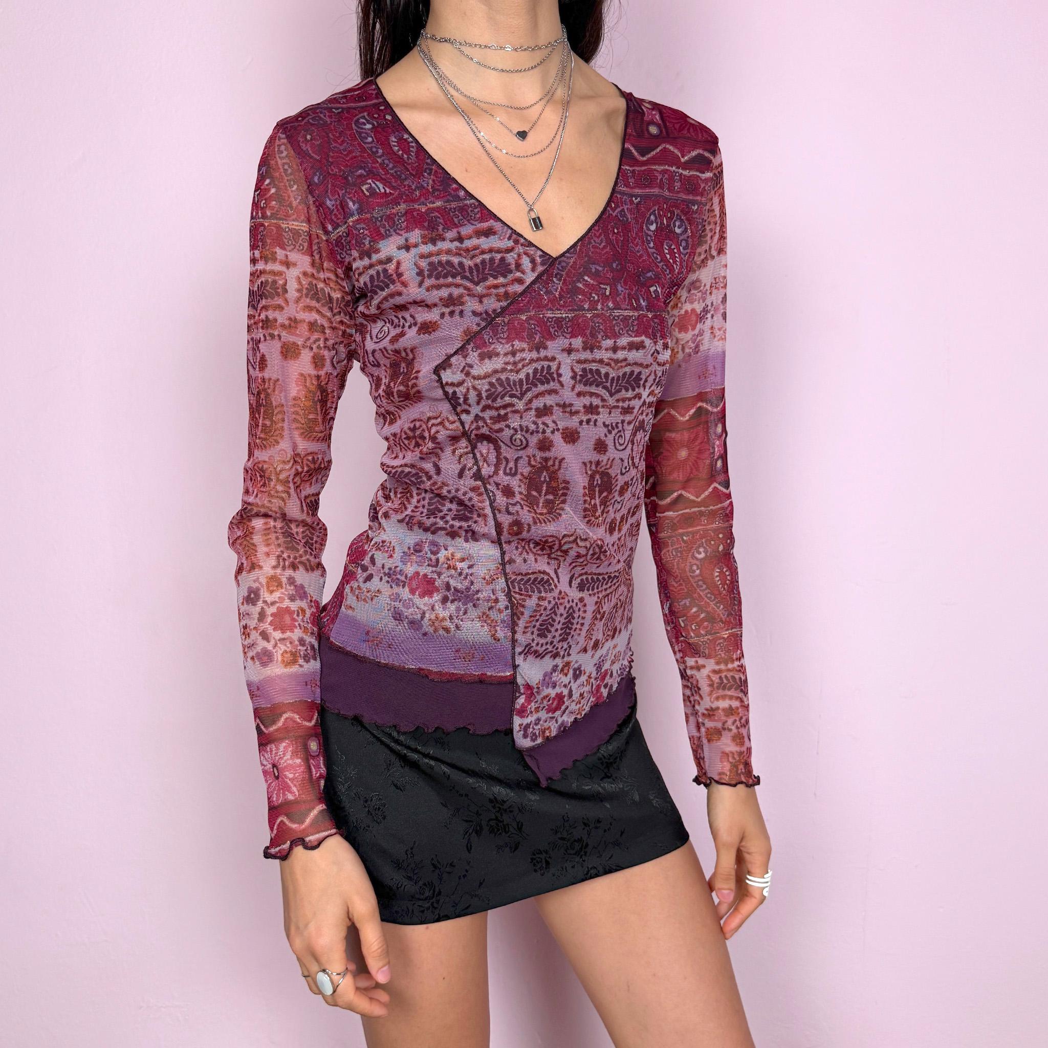 Vintage 2000s boho purple lilac abstract paisley graphic print mesh long sleeve fitted stretchy top with an asymmetric front detail and V-neck. Lightweight with a soft sheer texture, perfect for spring or autumn layering with a whimsical fairycore feel. Excellent vintage condition.