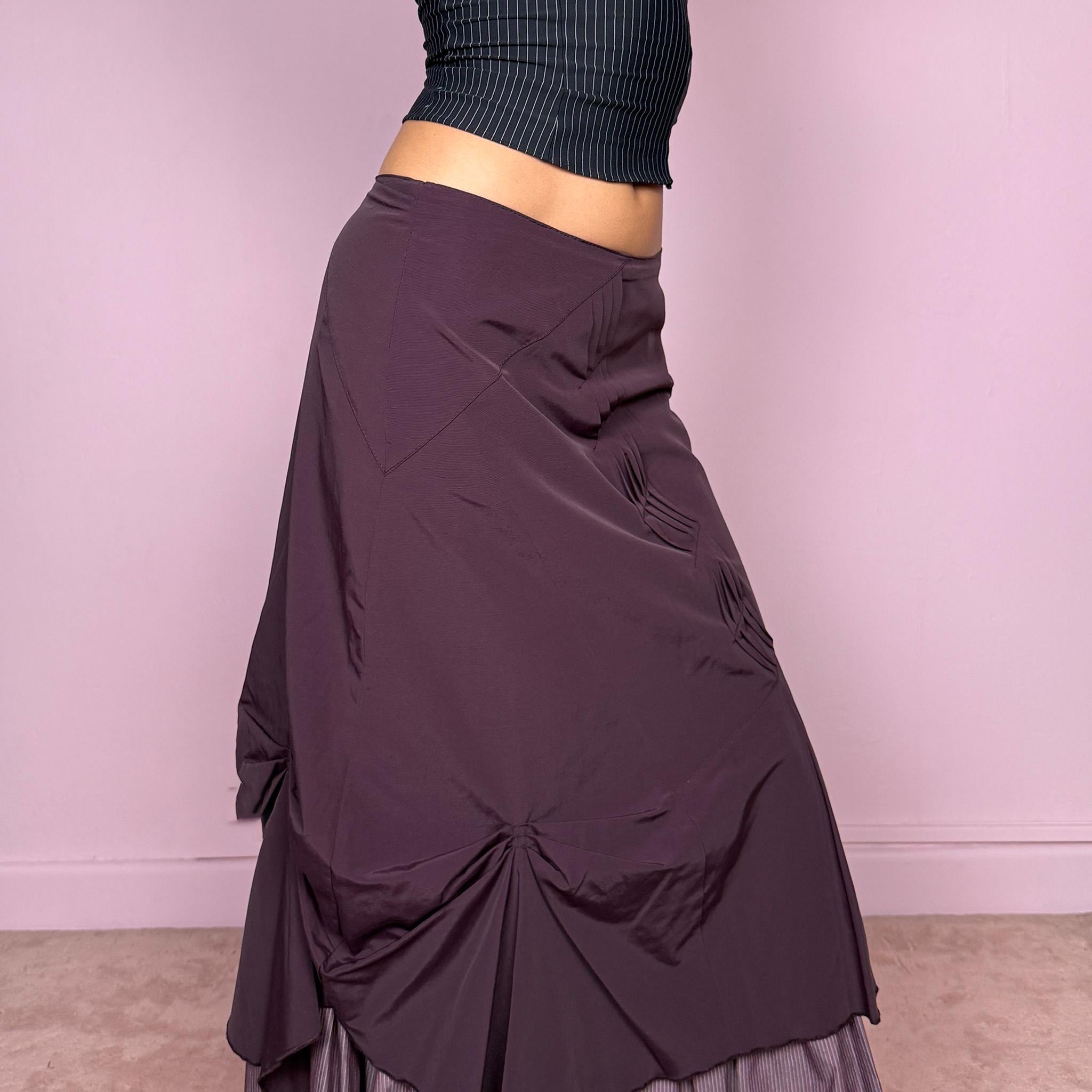 Vintage 2000s avant garde purple midi skirt with a deconstructed draped design, ruched detailing, and an asymmetric ruffle hem. Side zip closure with no stretch. Can be worn mid rise for size S or high waisted for size M. Made by a French brand. Excellent vintage condition.
